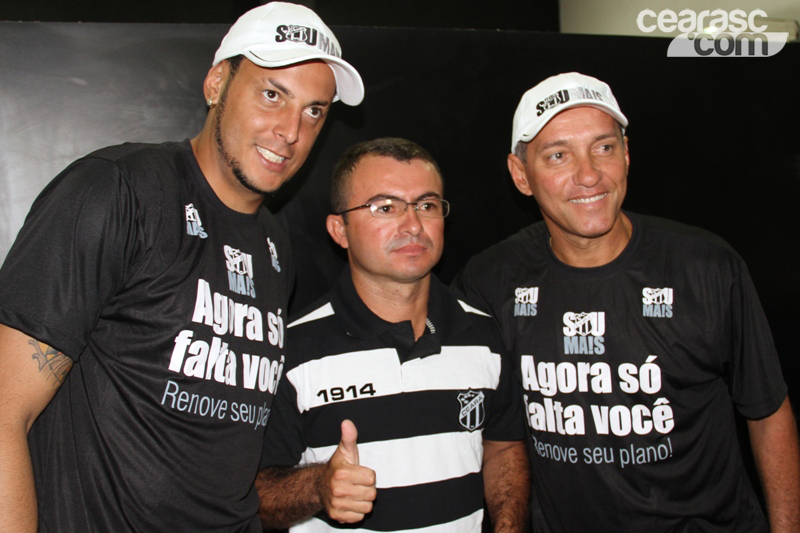 [17-03] PC Gusmao e Fernando Henrique recepcionam torcedores2 - 2