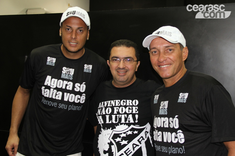 [17-03] PC Gusmao e Fernando Henrique recepcionam torcedores2 - 18