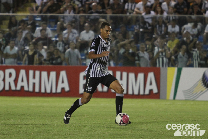 [10-08] Ceará 2 x 0 Grêmio Barueri3 - 10