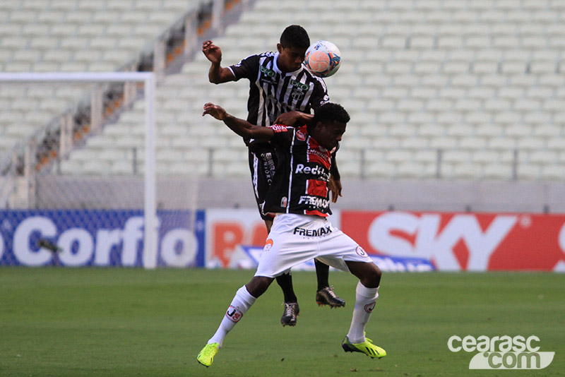 [30-11] Ceará 0 X 3 Joinville - 10