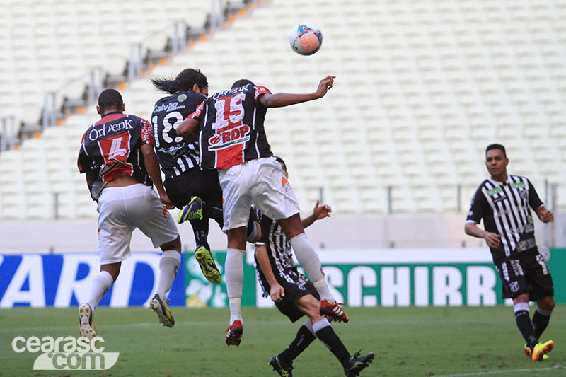 [30-11] Ceará 0 X 3 Joinville - 26