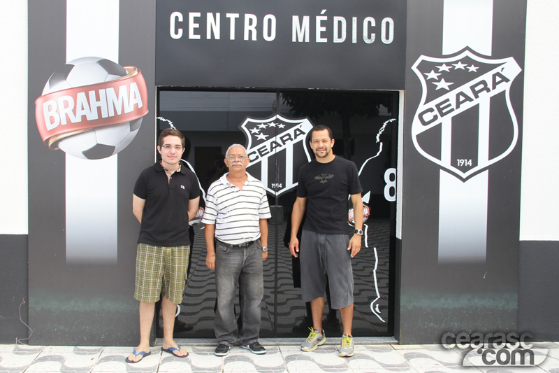[20-07] Mesatenista Thiago Monteiro visita a sede do Vozão - 1