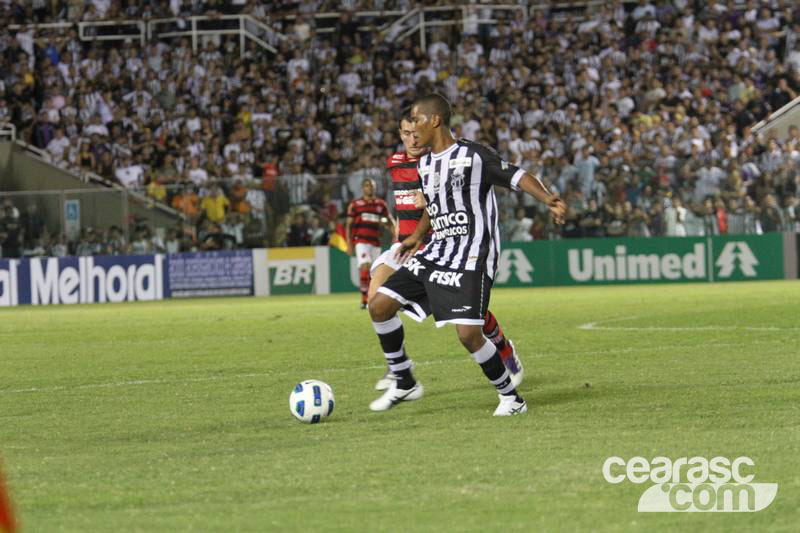 [15-10] Ceará 0 x 1 Flamengo - 13