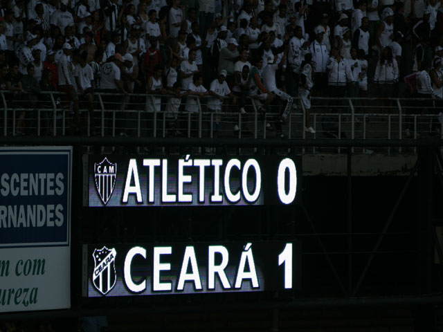 Atlético-MG 0 x 1 Ceará - 06/06 às 16h - Mineirão - 7