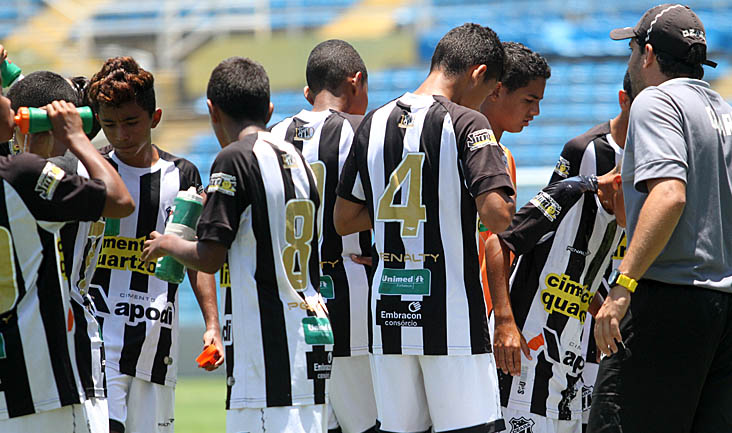 Com vaga garantida na Final, Sub-13 do Ceará cumpre tabela contra o Rio Branco