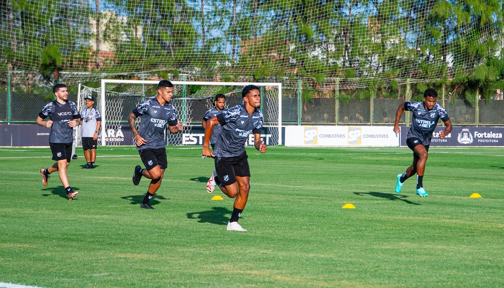 Ceará faz primeiro treino presencial da pré-temporada 2024