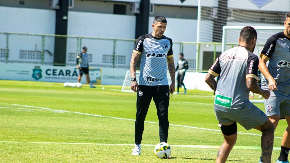 Ceará faz primeiro treino sob o comando de Lucho González
