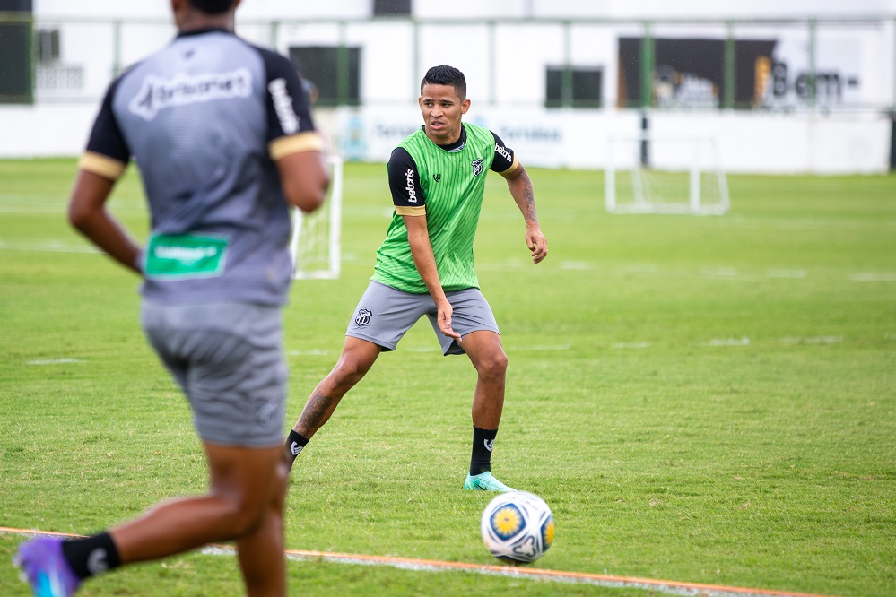 Ceará fecha preparação para jogo contra o Sampaio Correa