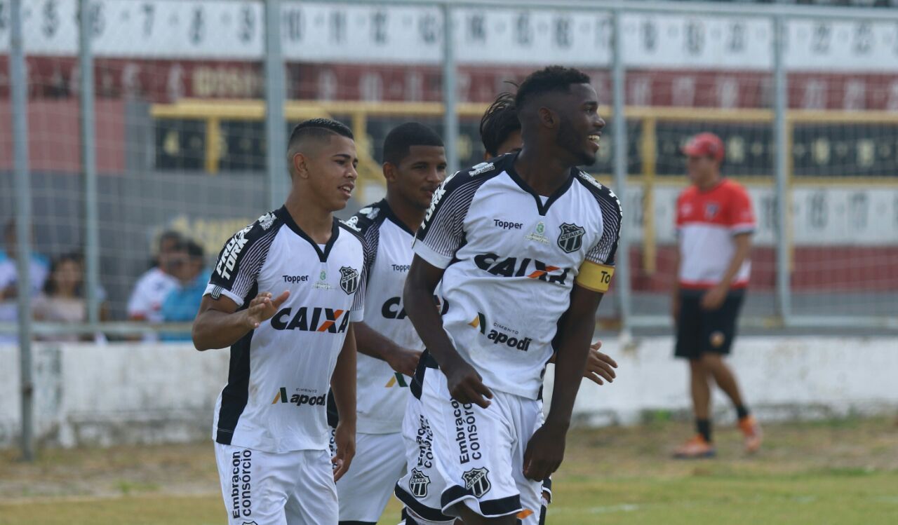 Sub17: Ceará vence Tiradentes e garante vaga na final da Copa Seromo
