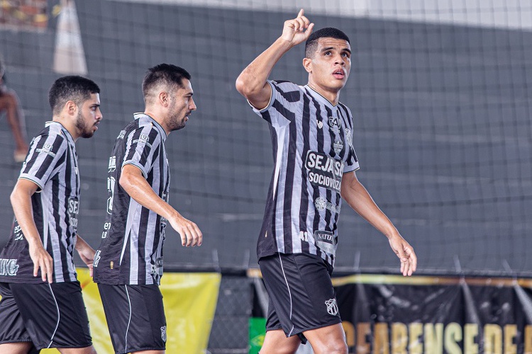 Futsal: Ceará Jijoca estreia com goleada no Campeonato Cearense