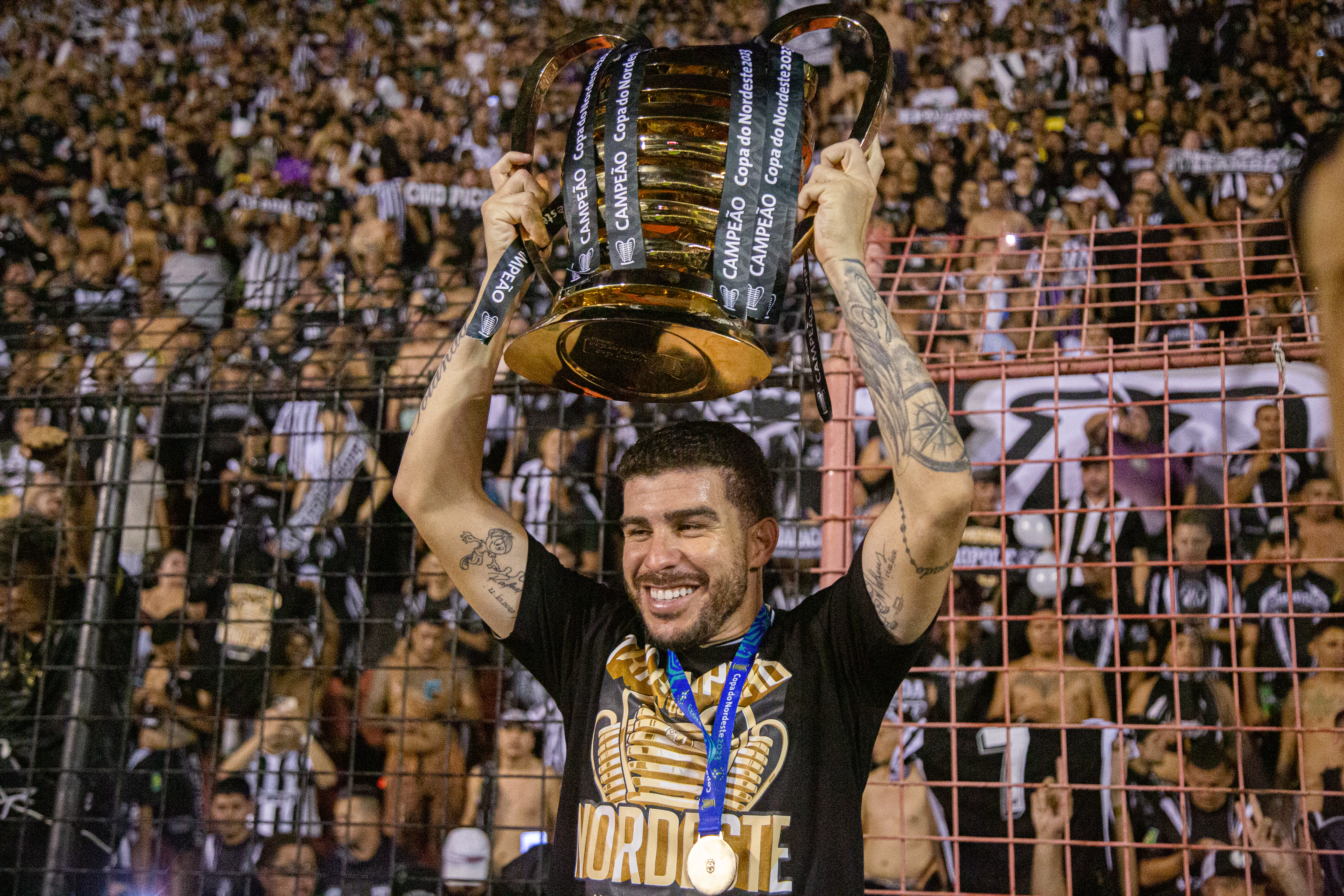 Richardson comemora o tricampeonato da Copa do Nordeste e projeta a sequência da temporada