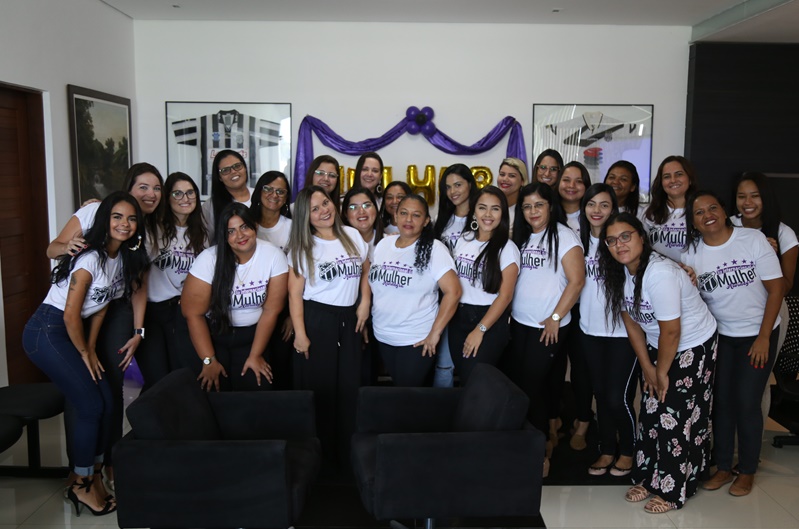 Em homenagem ao Dia da Mulher, Ceará realiza manhã especial para colaboradoras