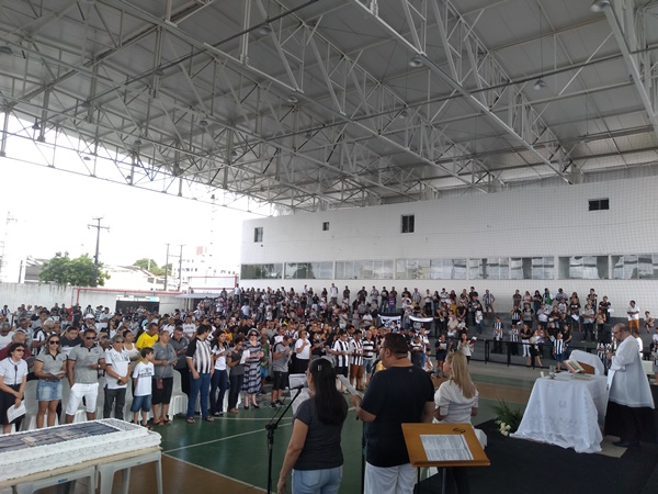 #Ceará105anos: Missa em agradecimento ao aniversário do clube é celebrada na sede 