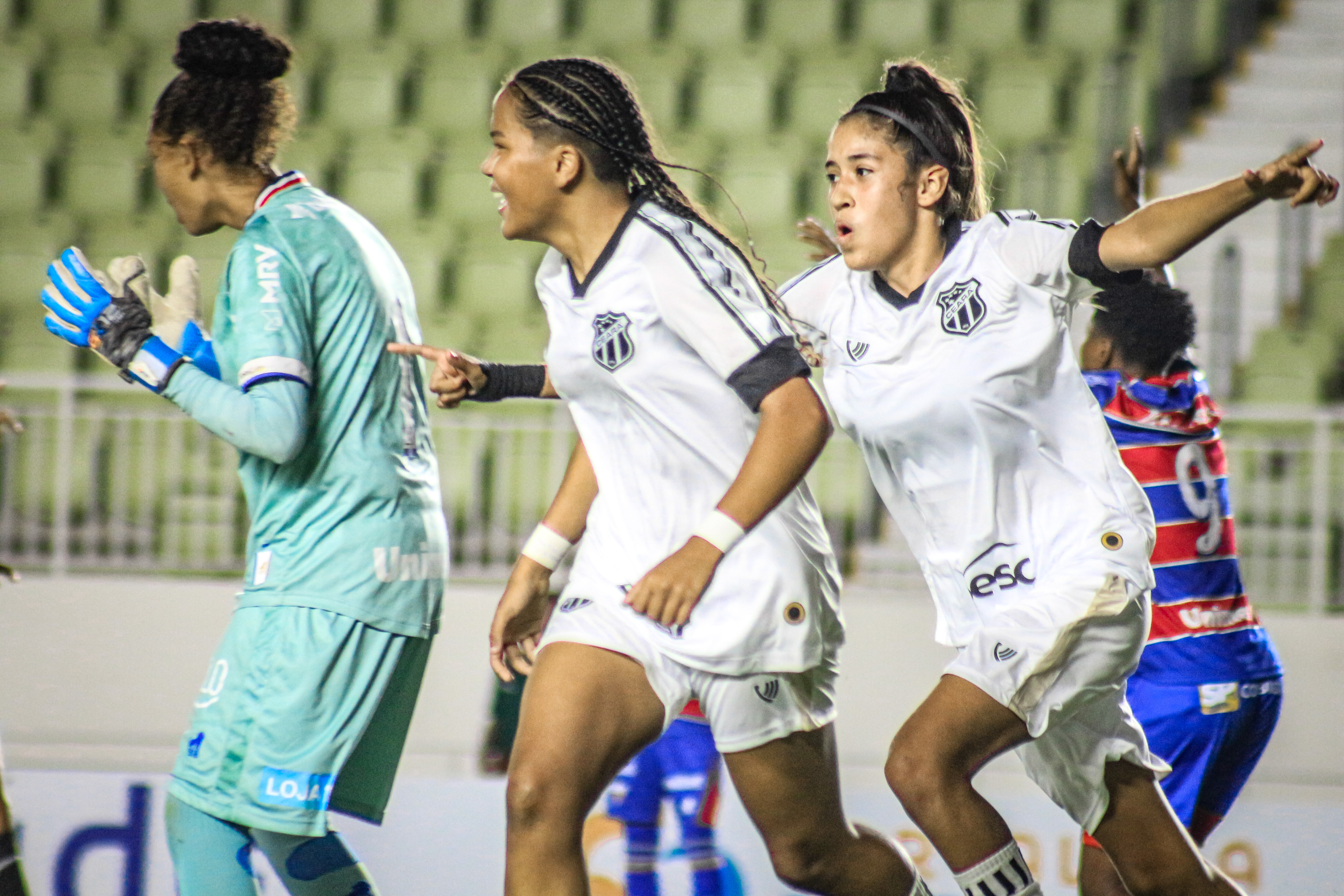 Fut. Feminino Sub-17: De virada, Ceará vence o Clássico-Rainha por 2 a 1 na largada do Campeonato Cearense