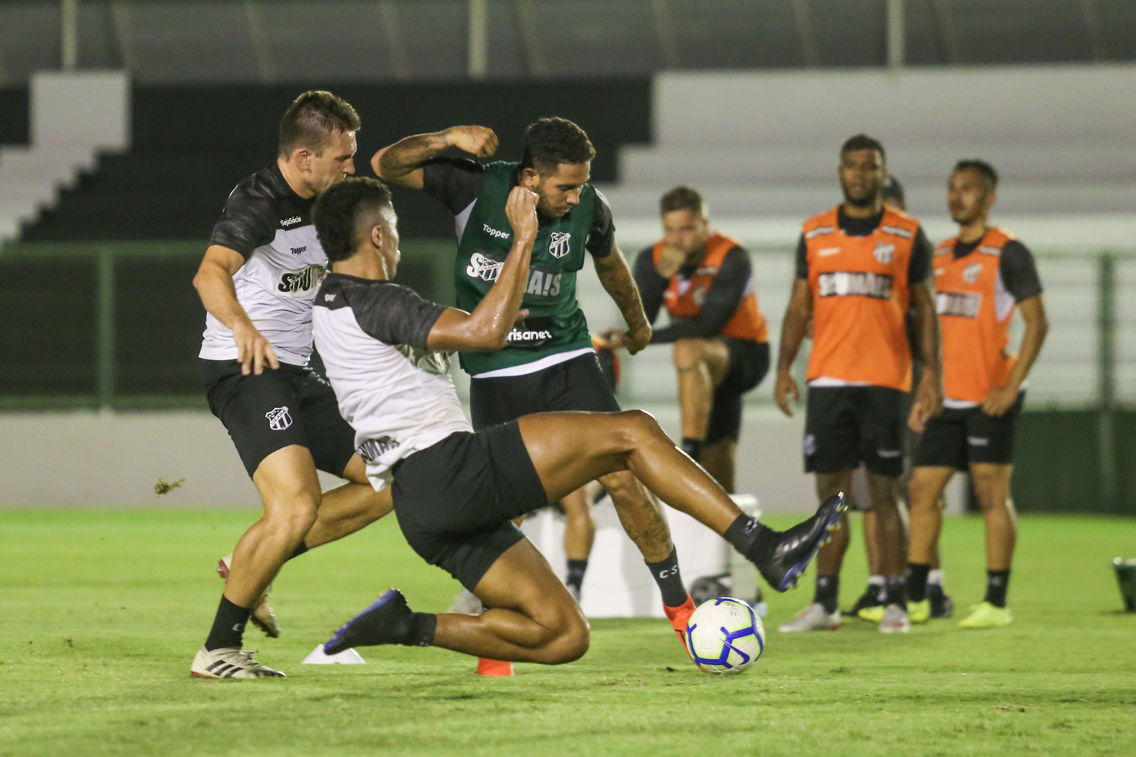 Em Porangabuçu, elenco alvinegro se reapresenta e inicia preparação para partida contra o Corinthians