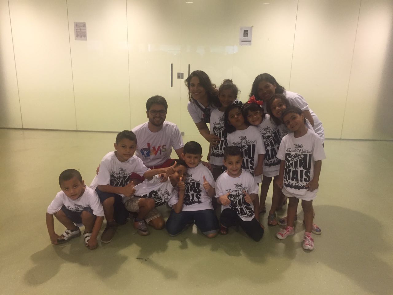 Ceará S.C promove ação com o Lar de Crianças Sara e Burton Davis