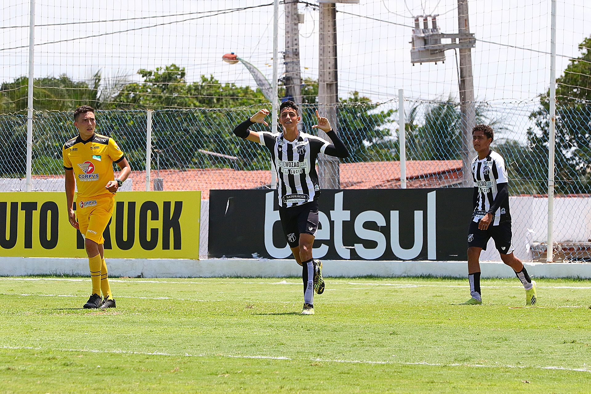 Sub-17: Ceará vence o Terra e Mar e garante vaga na semifinal do Campeonato Cearense 2021