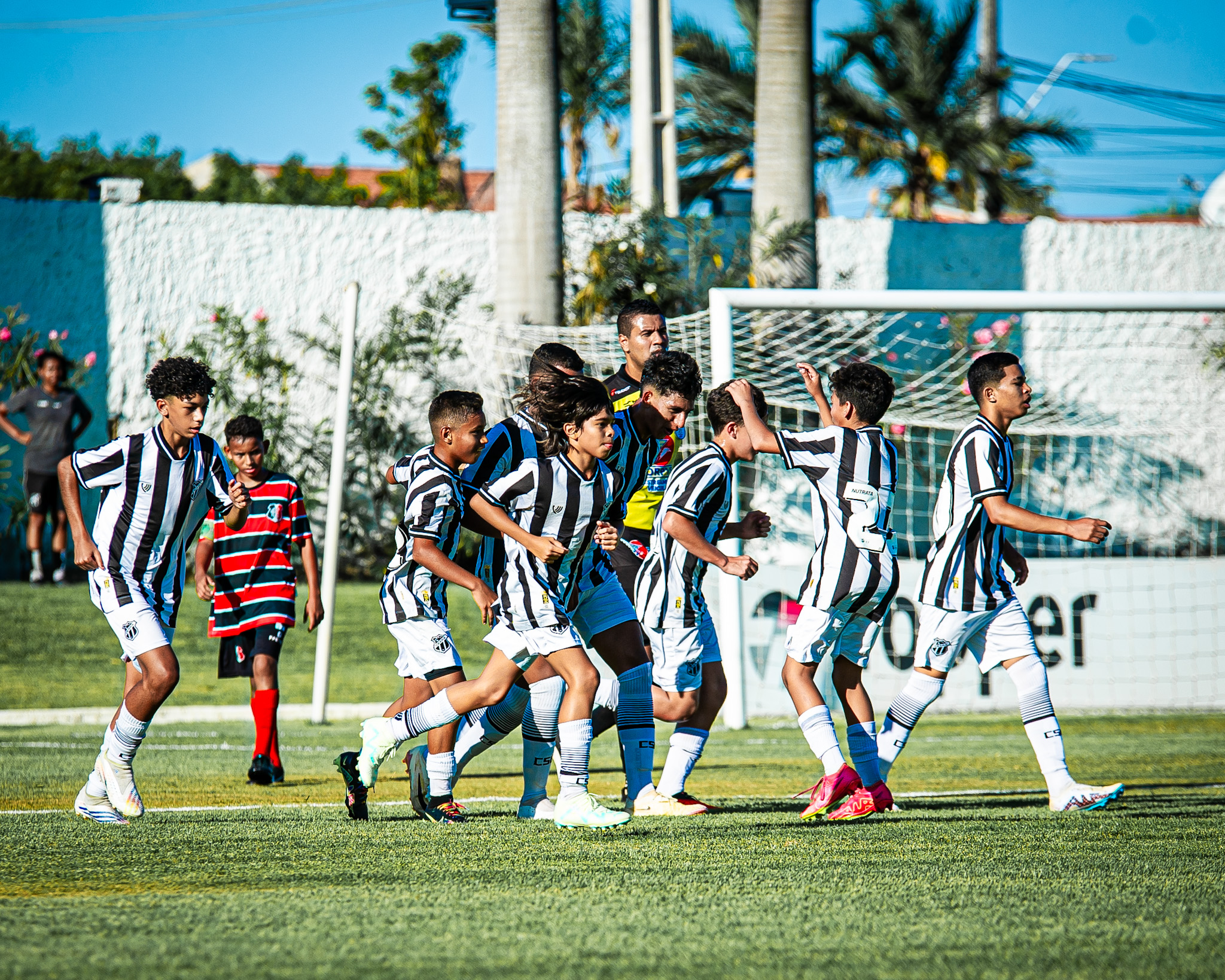 Sub-13: Ceará goleia o Santa Cruz/CE por 6 a 0 e finaliza a primeira fase na liderança da competição