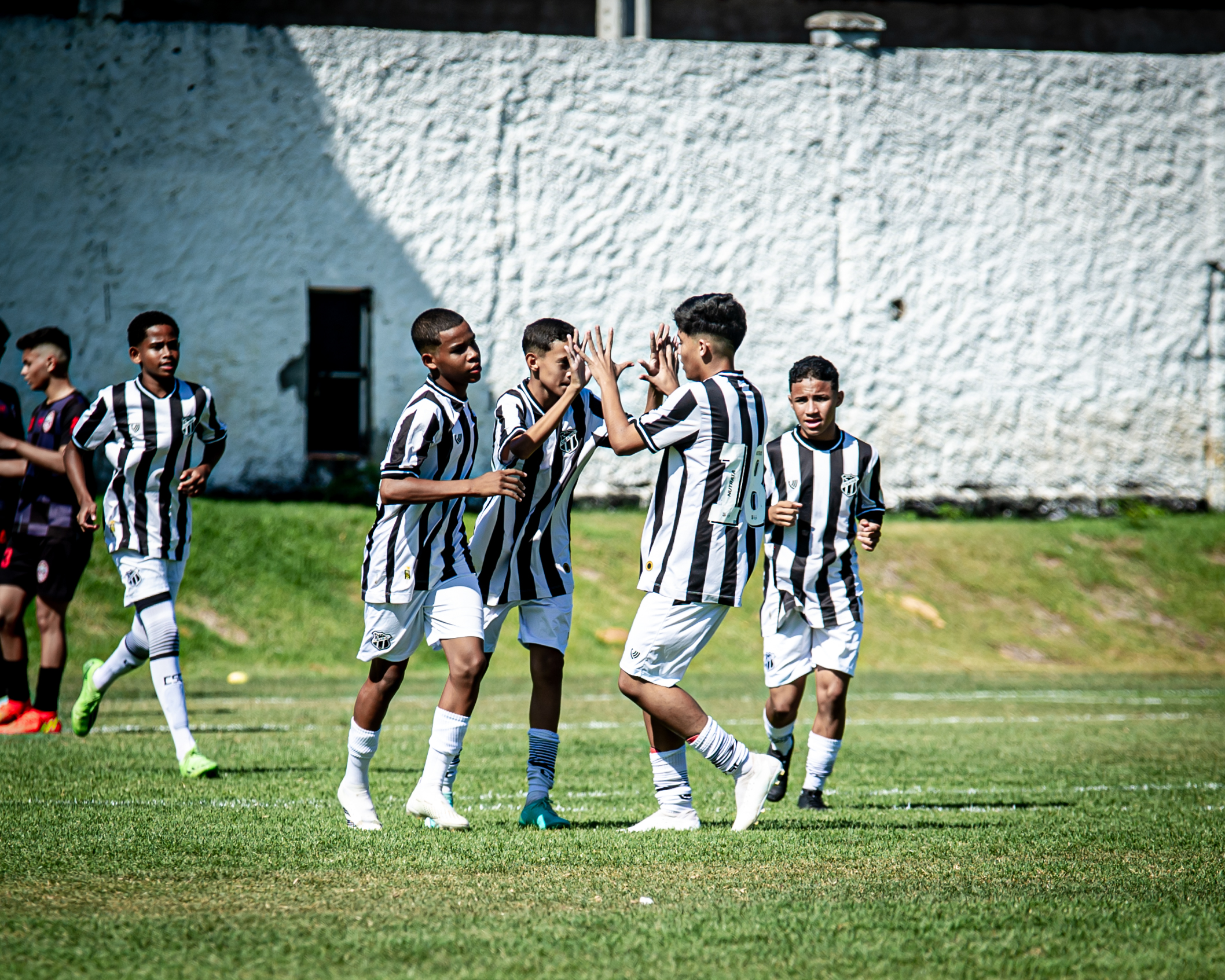 Sub-14: Ceará vence mais uma e segue com 100% de aproveitamento na Copa Seromo