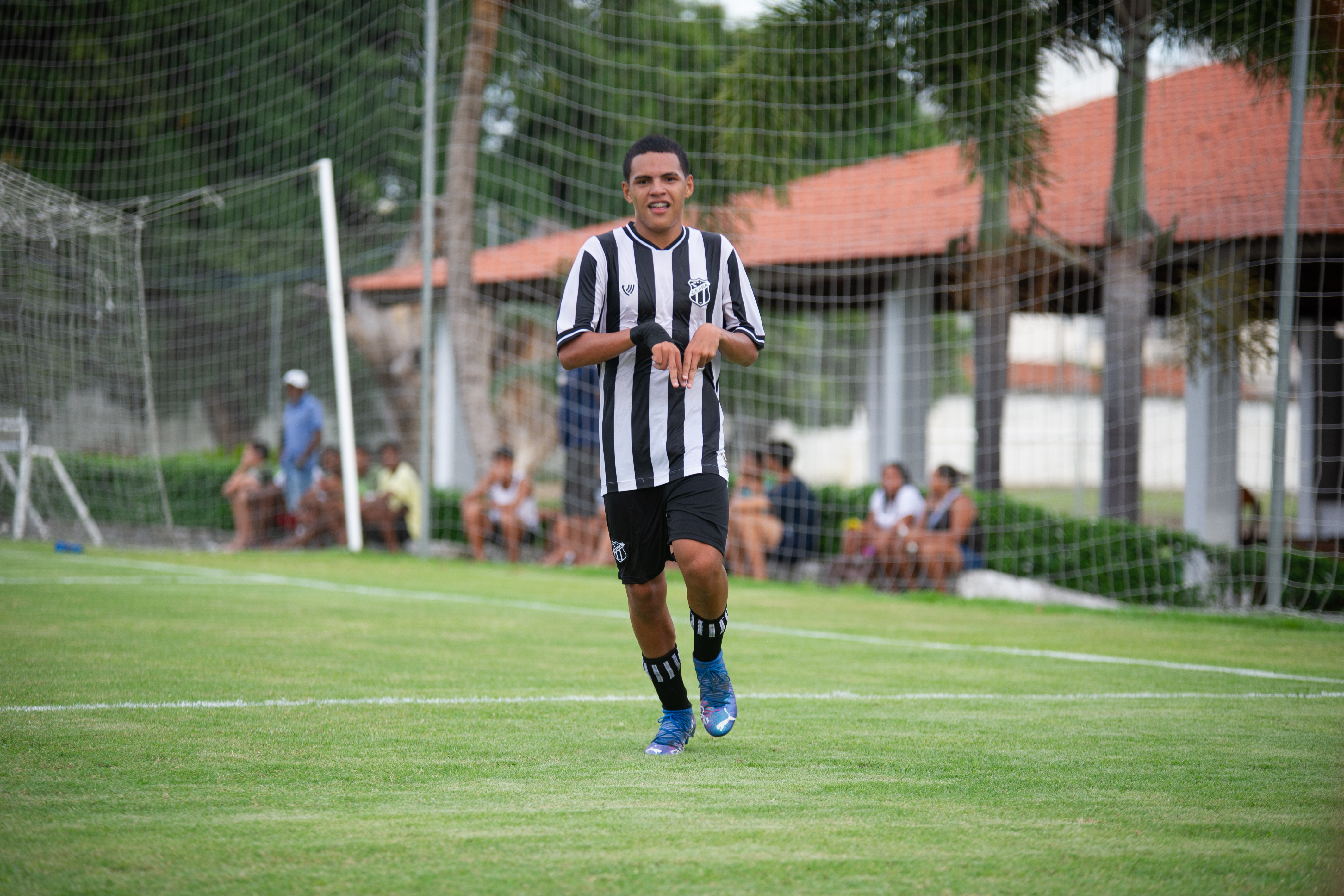 Sub-17: Fora de casa, Ceará vence Atlético/CE pelo Campeonato Cearense