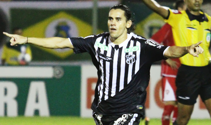 Recuperado de lesão, Vicente retorna e marca gol importante