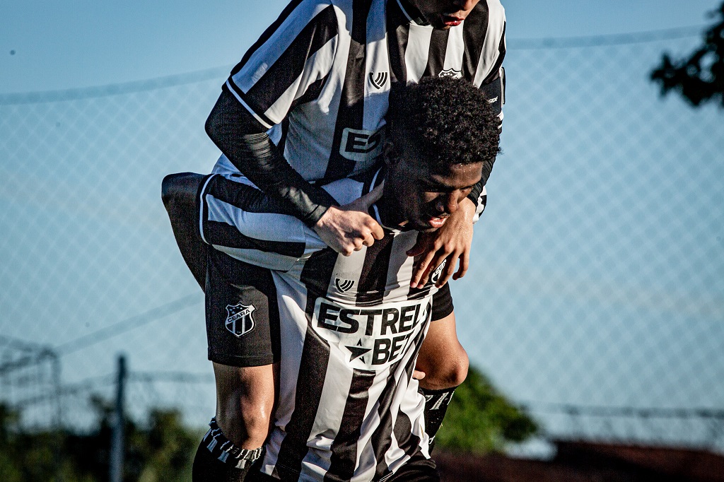 Sub-20: Mesmo com um a menos, Ceará vence o Tiradentes/PI pela Taça FCF