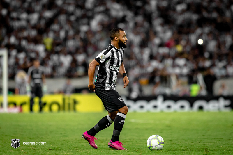 Samuel Xavier: "A gente espera encontrar bastante dificuldade, mas sabe que pode furar o bloqueio do Corinthians" 