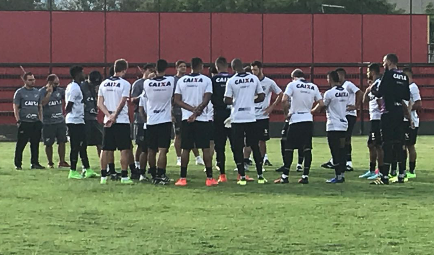 Ceará realiza treino apronto e finaliza preparação para duelo contra o Oeste