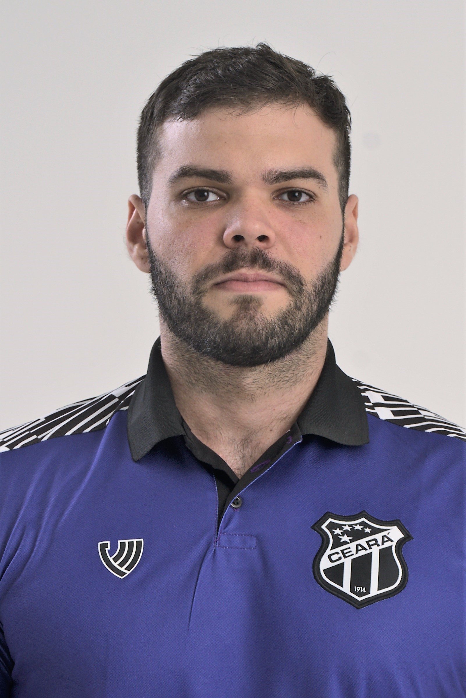 Saiba mais sobre: Walter César Pessoa Vasconcelos Filho