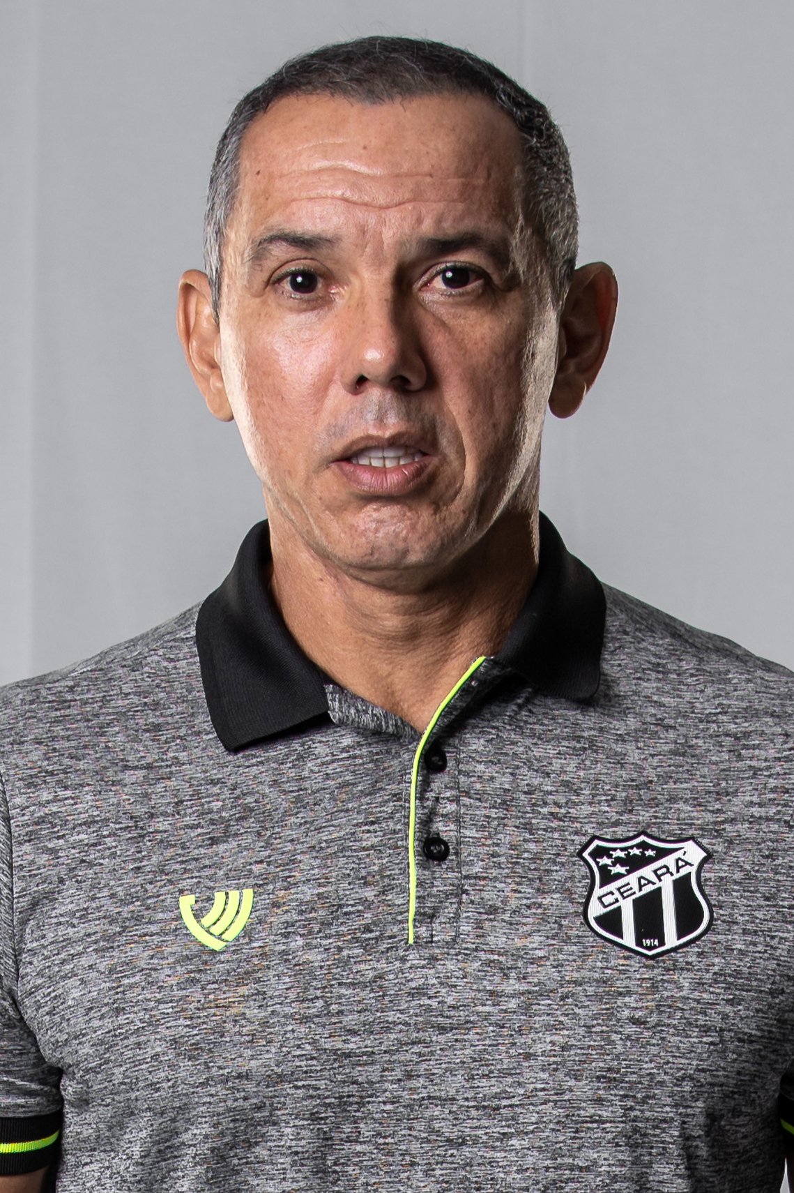 Saiba mais sobre: Carlos Eduardo Sydeny Ballalai