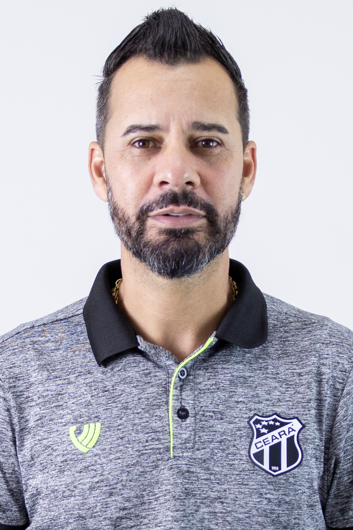 Saiba mais sobre: Weberson André Marcelino