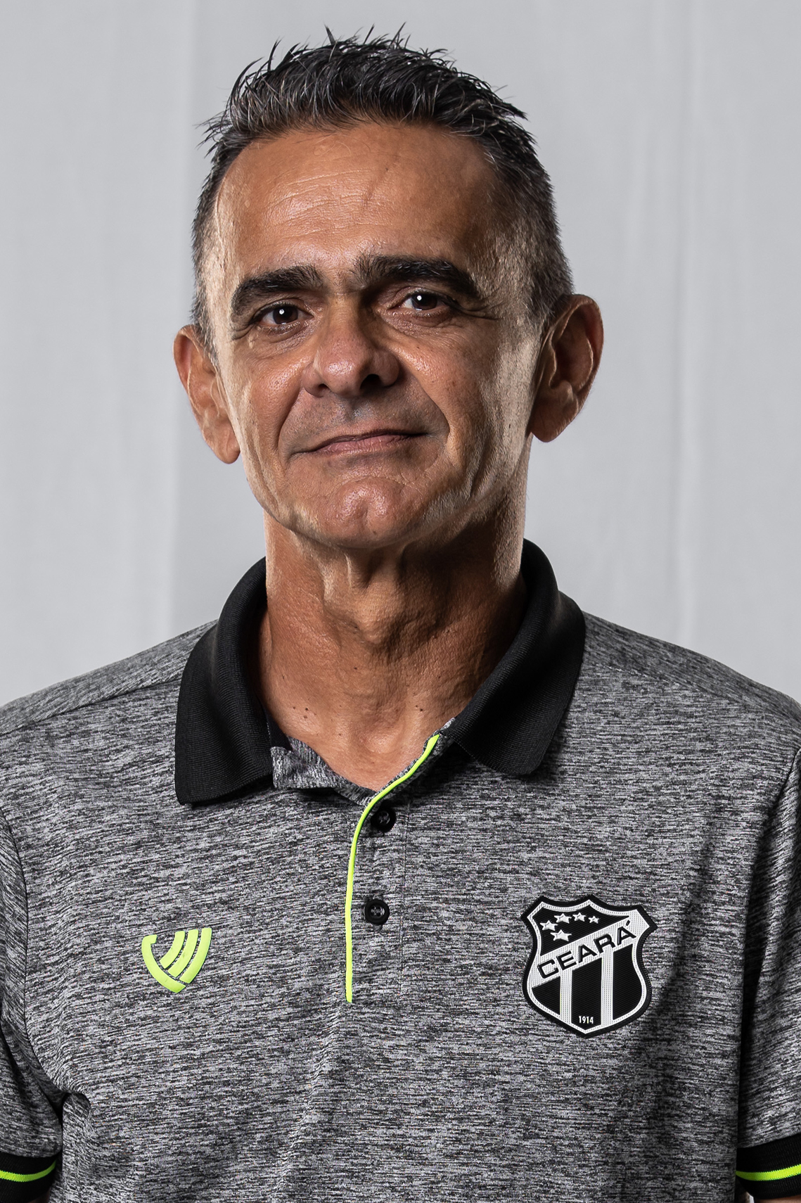 Saiba mais sobre: Antônio Carlos Bassalo da Neves