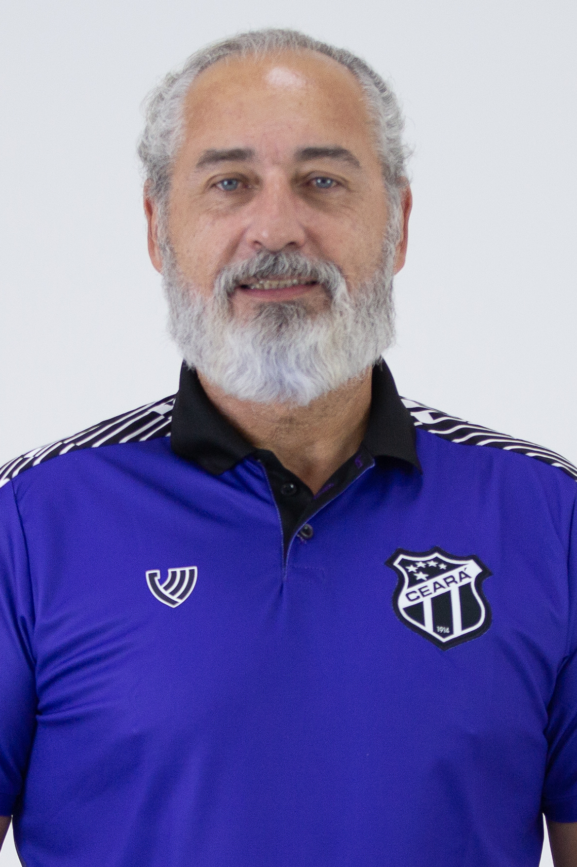 Armando Severo Desessards