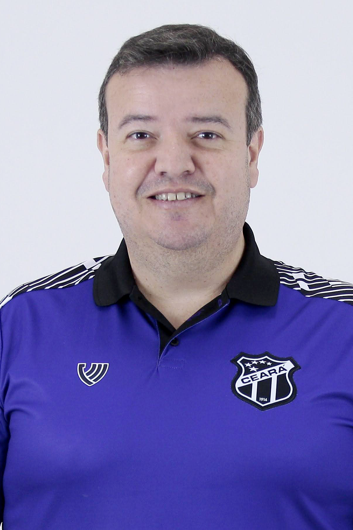 Gustavo Mauricio de Azevedo Pires