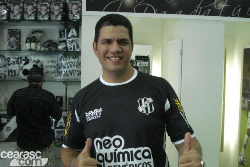 [26-05] Torcedores recebem brindes no Sou Mais - 3