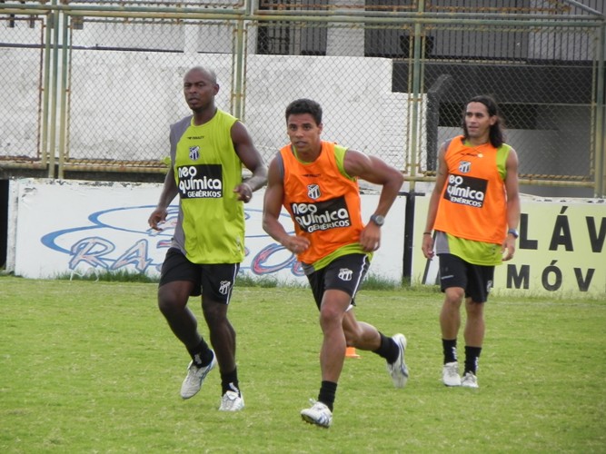 [12-01] Treino Físico e Técnico - 8