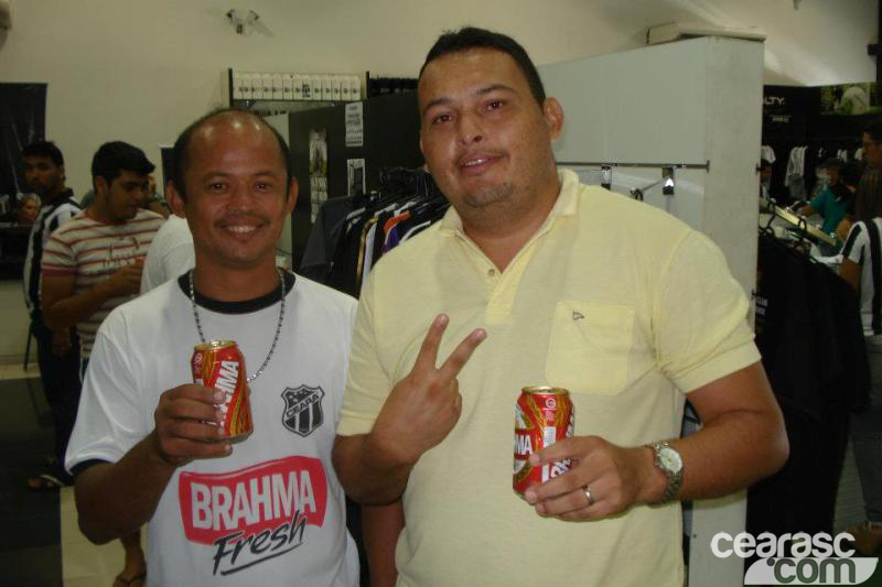 [26-05] Torcedores recebem brindes no Sou Mais - 14