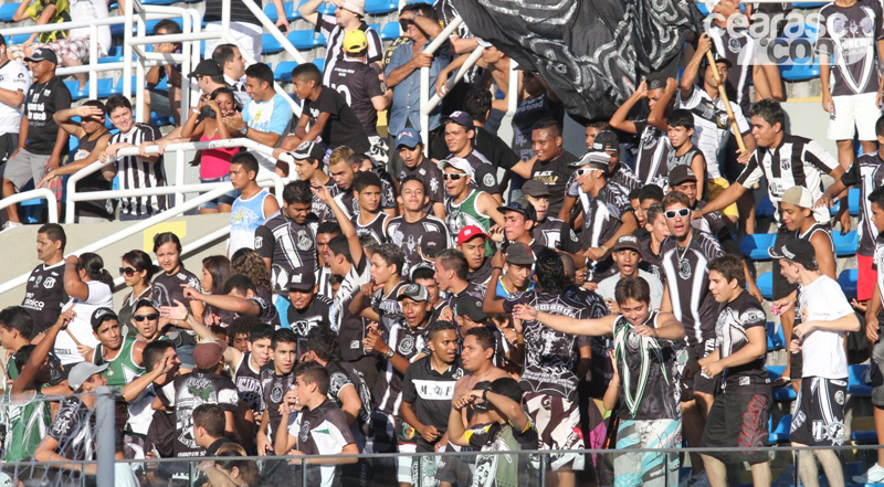 [23-06] Ceará x Atlético/PR - TORCIDA - 13