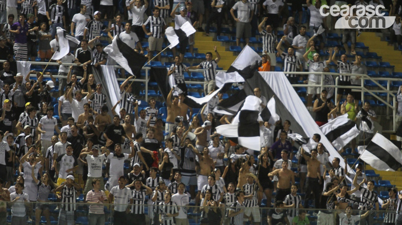 [23-06] Ceará x Atlético/PR - TORCIDA - 16
