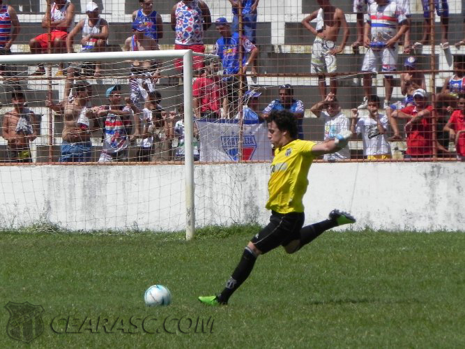 [29-05] Sub-17 - Ceará 1 x 2 Fortaleza - 19