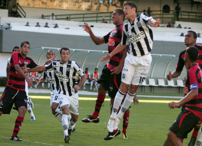 [08/08] Ceará 0 x 0 Atlético-GO - 4