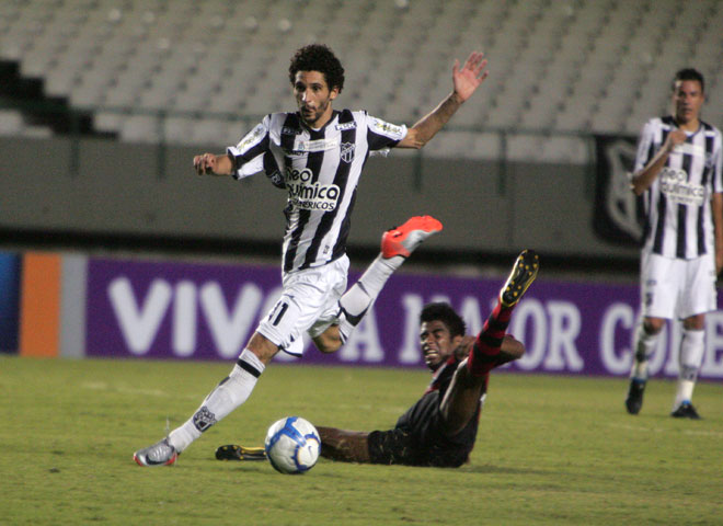 [08/08] Ceará 0 x 0 Atlético-GO - 23