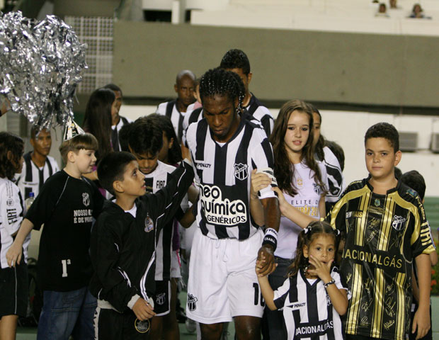 Ceará 2 x 0 Avai - 02/06 às 21h - Castelão - 2