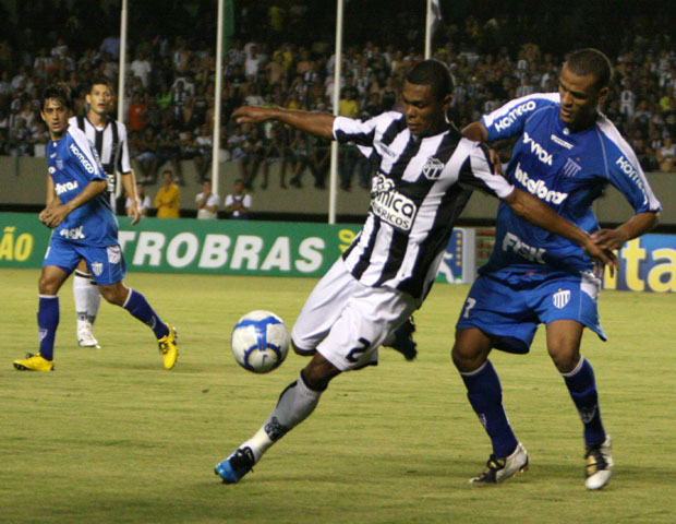 Ceará 2 x 0 Avai - 02/06 às 21h - Castelão - 4