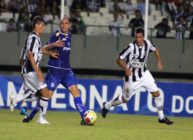 Ceará 1 x 1 Confiança/SE - 26/06 às 20h15 - Castelão - 10