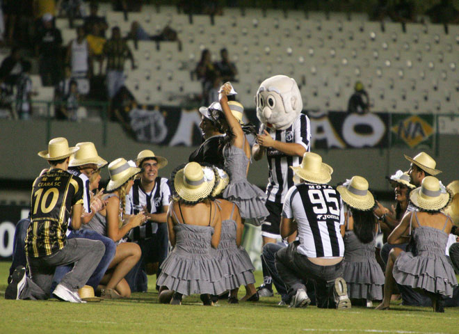 Ceará 1 x 1 Confiança/SE - 26/06 às 20h15 - Castelão - 14