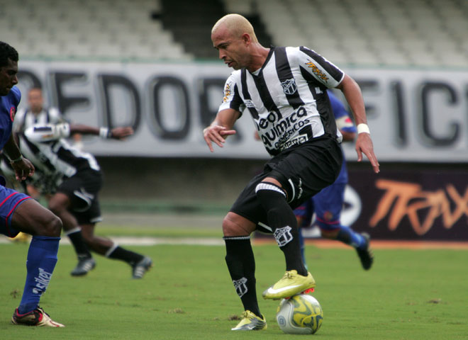 [13-02] Ceará 2 x 0 Tiradentes - 8