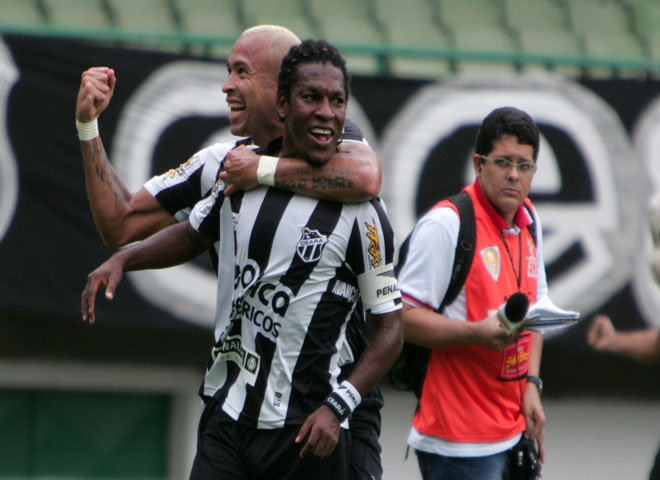 [13-02] Ceará 2 x 0 Tiradentes - 9