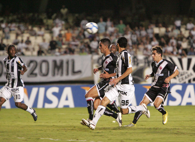 [04-09] Ceará 0 x 2 Vasco da Gama - 4