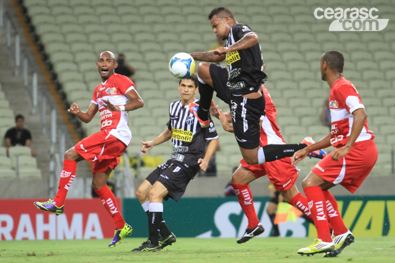 [18-01] Ceará 5 x 0 CRB - 1 - 13